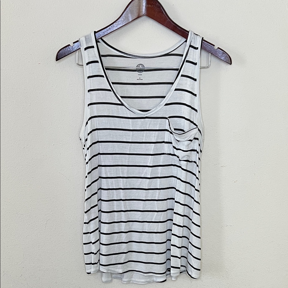 FLAWED SO Striped Tank Top Black White Size Medium